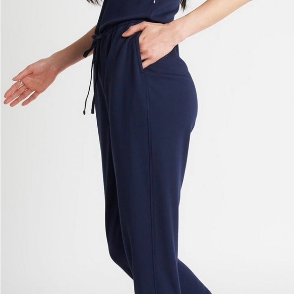 Like new Kit & Ace jumpsuit - Picture 6 of 7